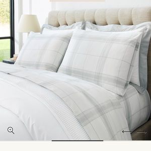 Boll & Branch Flannel Sheet Set (California King)